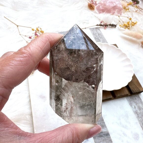 Garden Quartz Polished Point - Picture 9 of 9